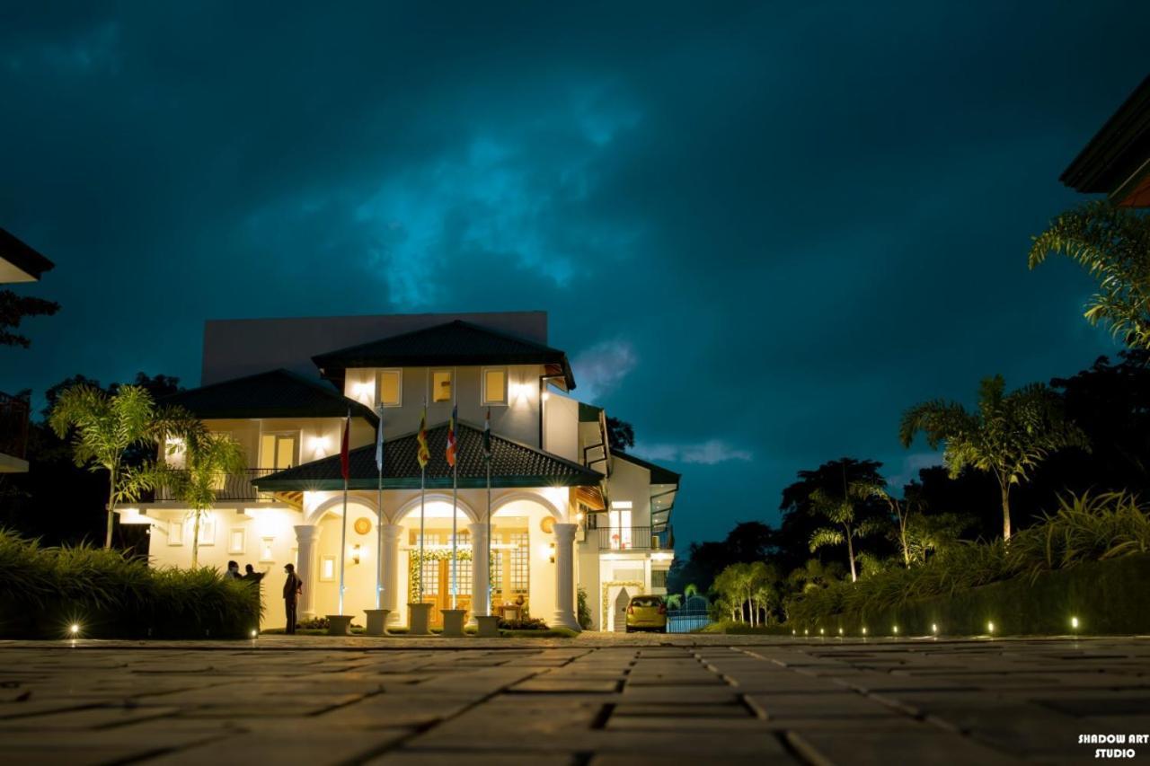 Lakegala Resort Matale Bagian luar foto