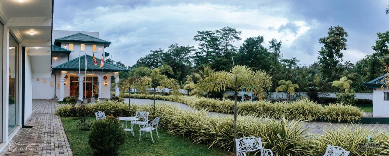 Lakegala Resort Matale Bagian luar foto