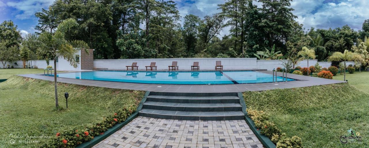 Lakegala Resort Matale Bagian luar foto