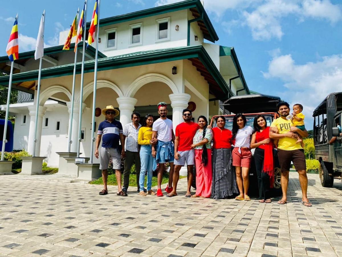 Lakegala Resort Matale Bagian luar foto